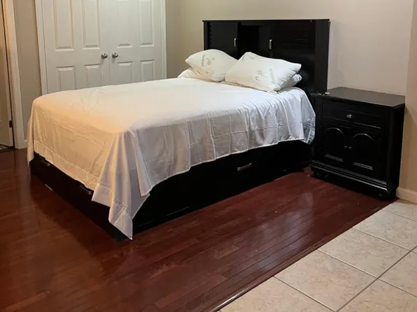 (undisclosed Address), Ozone Park, NY 11417