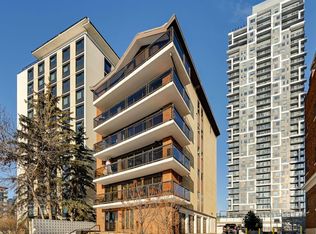 11960 100th Ave NW #1, Edmonton, AB