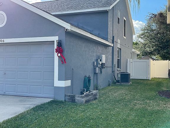 3rd image of 9806 Morris Glen Way