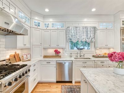 190 Christian Ave, Stony Brook, NY, 11790