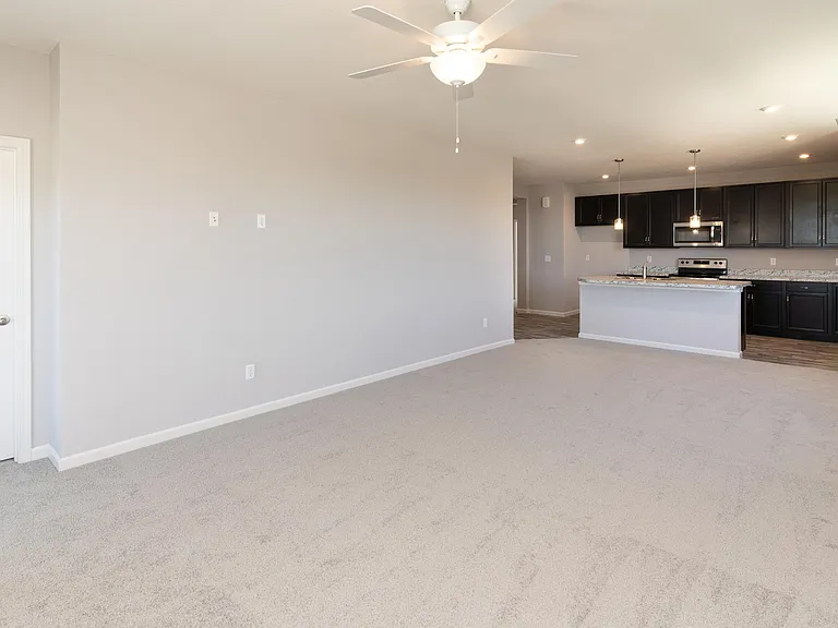 1369 Retriever Way #1B — Photo 9