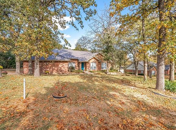 3rd image of 685 County Road 2310