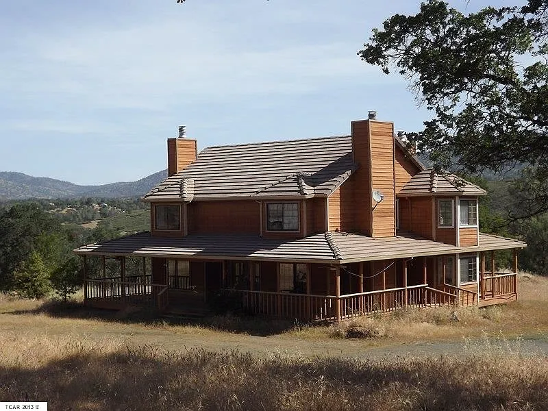 10196 Arbolada Dr photo 1