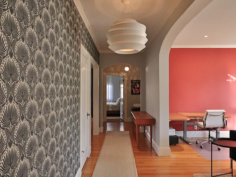 141 Beaconsfield Rd #3 — Photo 9