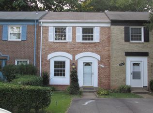 6122 Gothwaite Dr, Centreville, VA 20120
