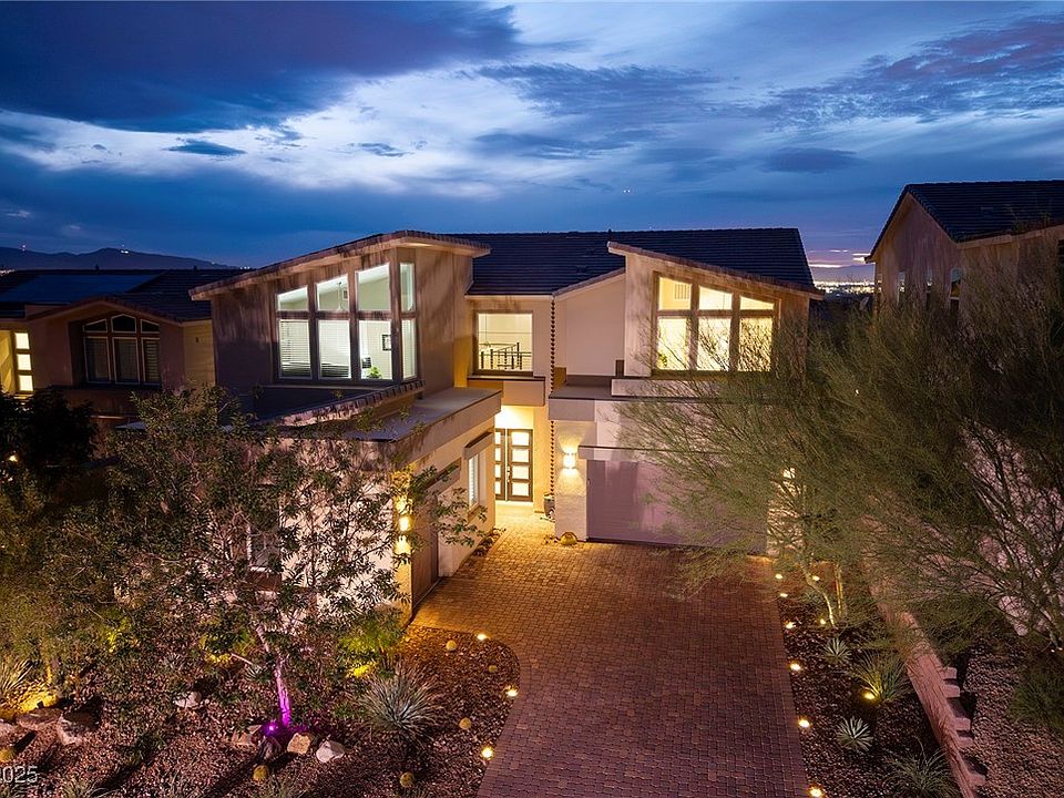 7 Hilltop Crest St, Henderson, NV 89011 | Zillow