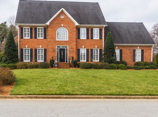 200 Winrow Dr, Jamestown, NC 27282