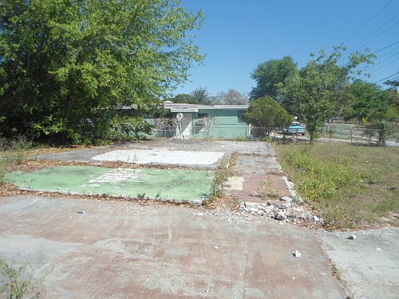 2nd image of 10920 N 15th St