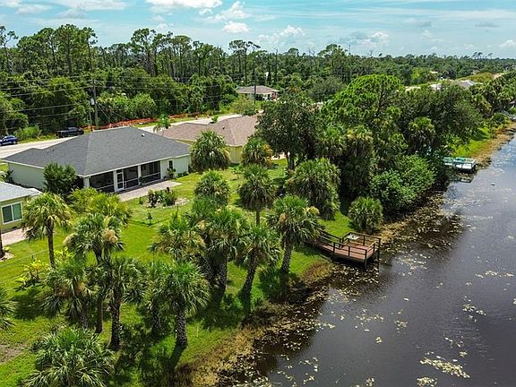 4th image of 1084 W Hillsborough Blvd