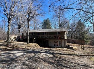 231 Joe Barnett Rd, Jamestown, TN 38556