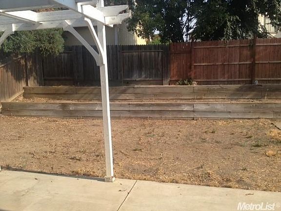 4th image of 8434 Twin Trails Dr