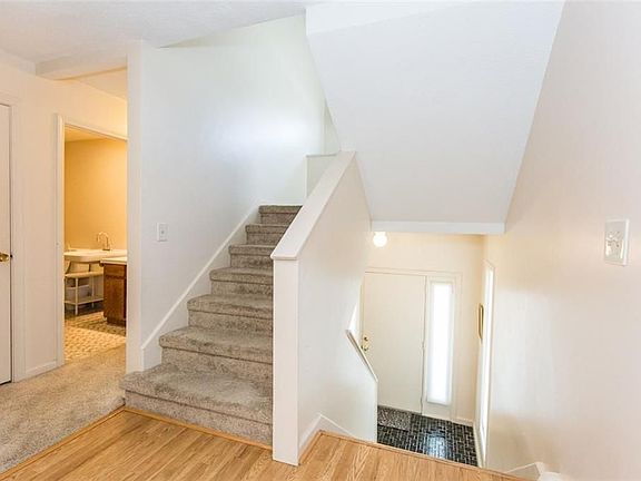 2nd image of 47 Wyndham Ave #47