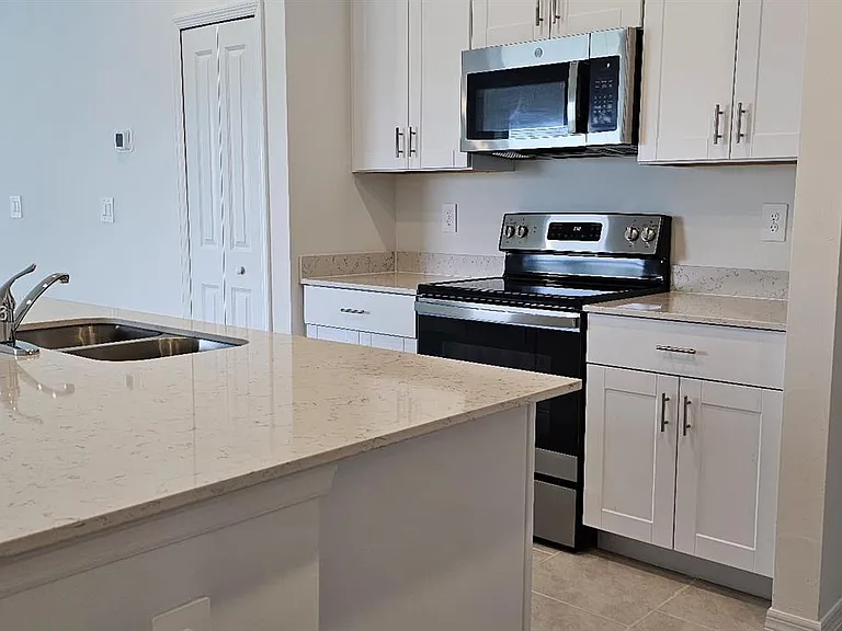 20291 Caroline Creek Pl — Photo 5