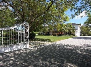 5800 SW 196th Ln, Southwest Ranches, FL 33332