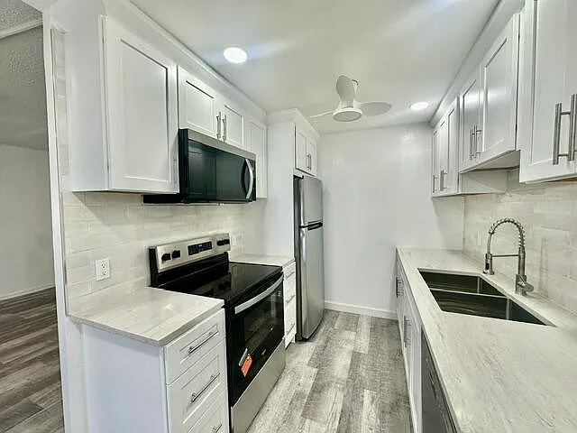 3045 Cornwall Dr #C — Photo 4