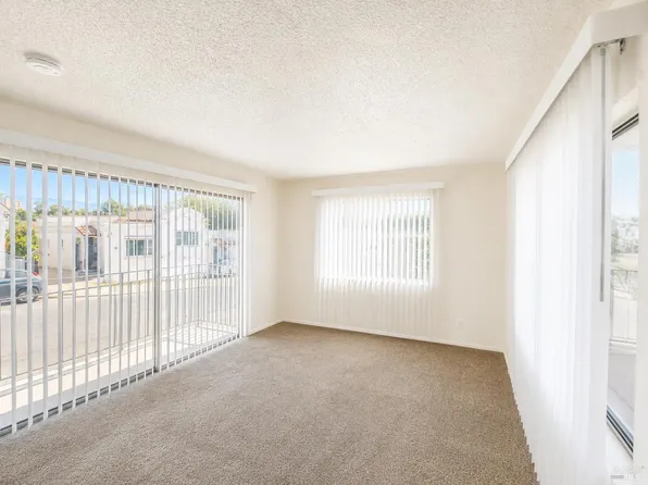 2048 13th Avenue, Oakland, CA 94606