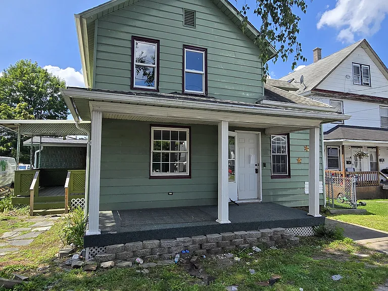 319 Union St — Photo 34