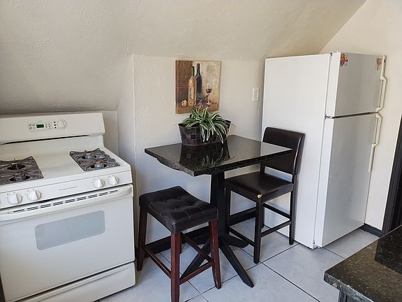 3rd image of 803 E Palm Ave APT 1