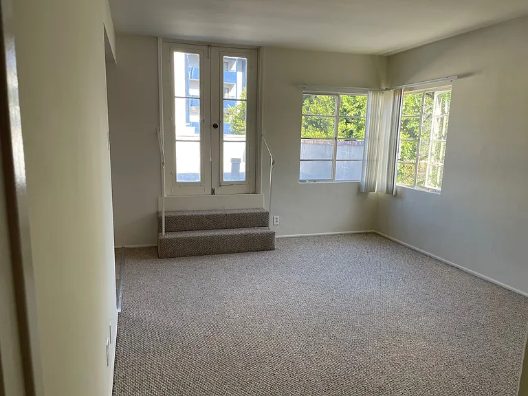 Westwood Apartments — Photo 26
