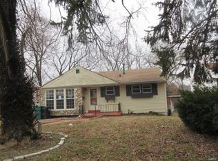 1842 Engelholm Ave, Saint Louis, MO 63133