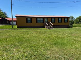 962 Old Standing Stone Rd, Hilham, TN 38568