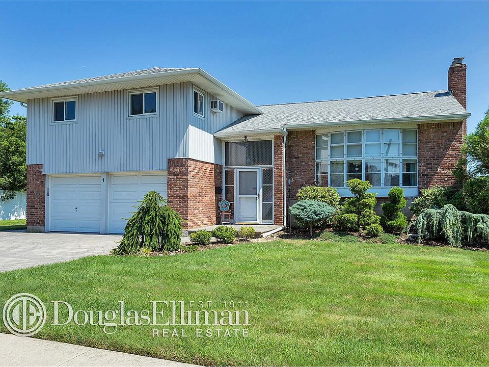 1st image of 1 Merrill Ln