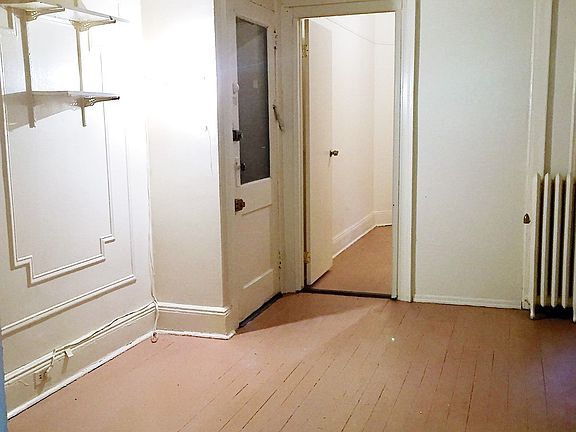 3rd image of 3408 43rd St #2A