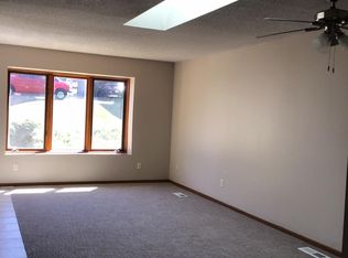 4913 W Kirkwood Cir #5, Sioux Falls, SD 57106