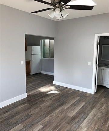 5th image of 4665 Dwight St #1/2