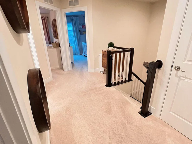 third level hallway