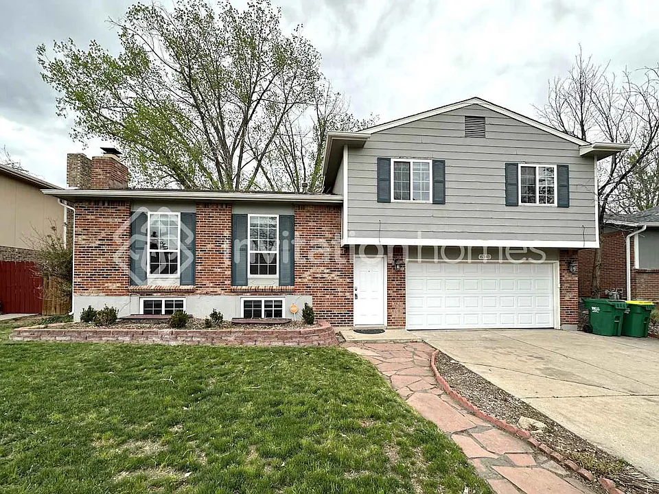 6341 W 109th Pl