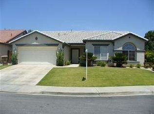 8304 Glenlakes Ct, Bakersfield, CA 93312