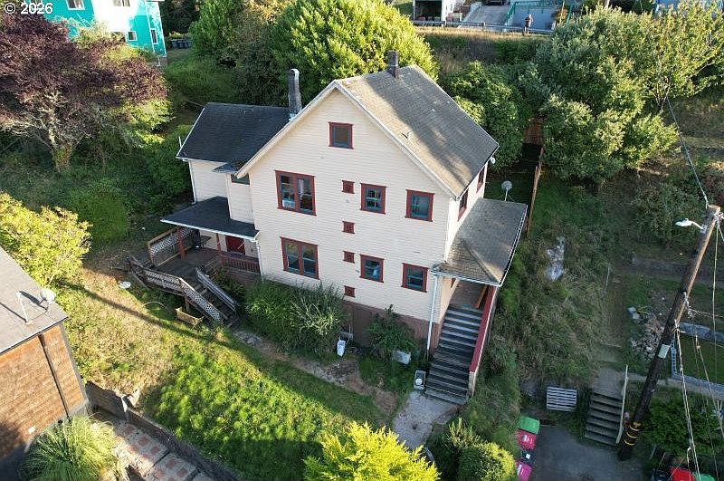 1st image of 152 Washington St