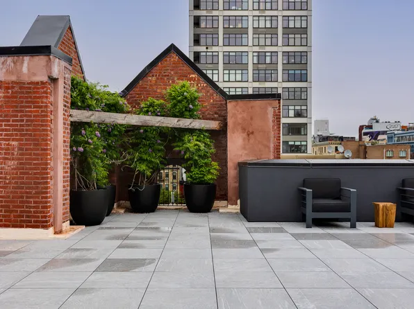 100 South 9th Street image 10 of 19