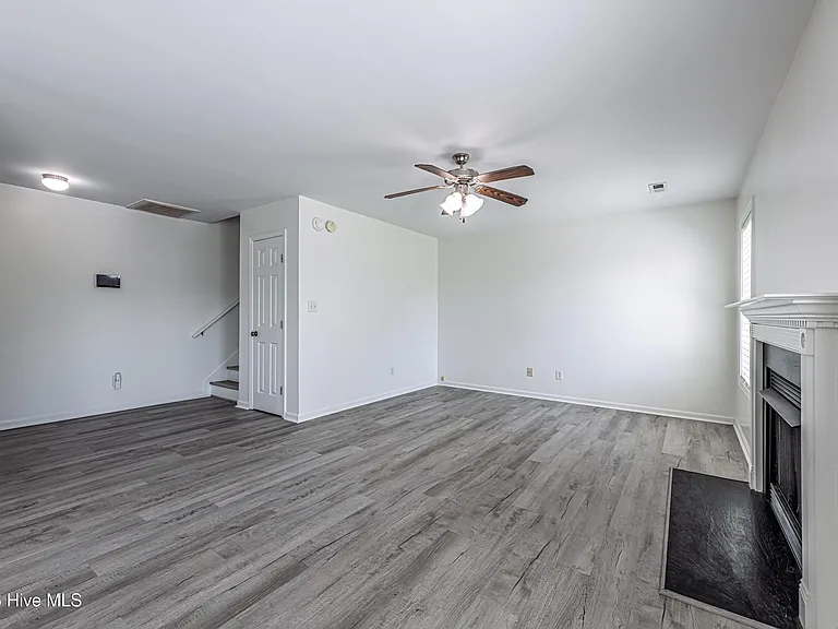 106 Chinkapin Ct — Photo 52