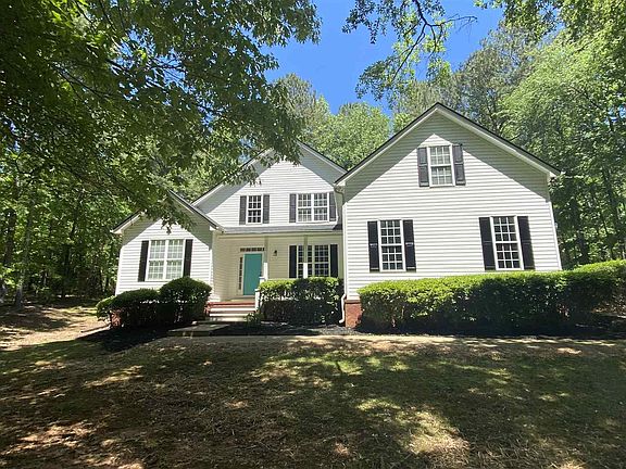 2nd image of 40 Elmtree Dr