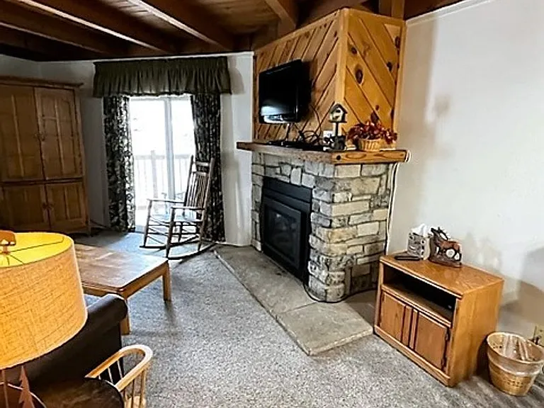 4200 Lodgepole Ct #208 — Photo 9