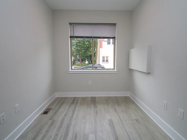 3718 Haverford Ave #1R — Photo 2