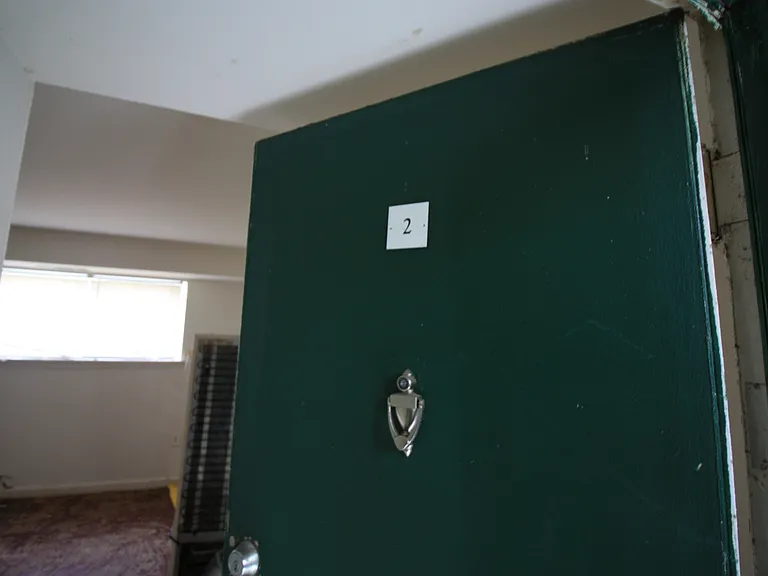 810 Nat Ct — Photo 18