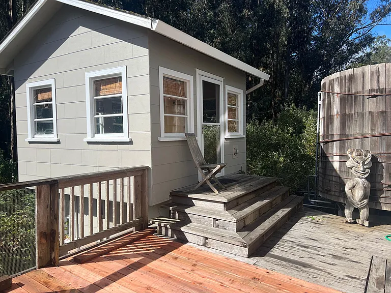 Cottage and private deck