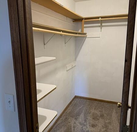 5th image of 1952 Maple Ave #1952