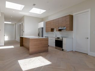 1 Jackson St #Penthouse, Newton Center, MA 02459