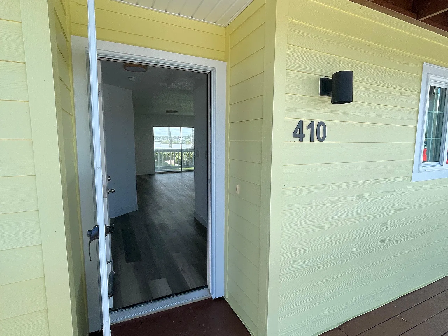1 bed, 804 sqft, $1,950 — Photo 2