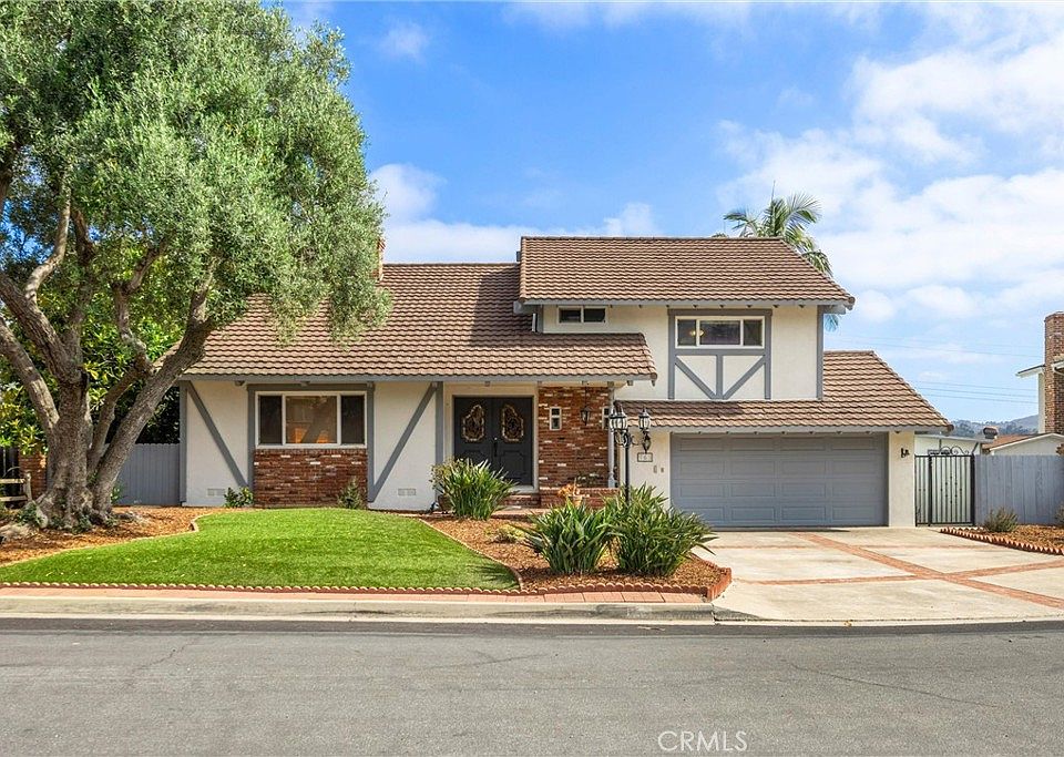 1st image of 763 Cromwell Way