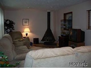 5th image of 4478 Niagara St