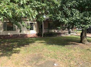 1195 S Center St, Lonoke, AR 72086