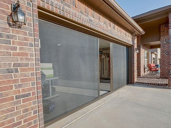 5th image of 3608 Sadie Dr