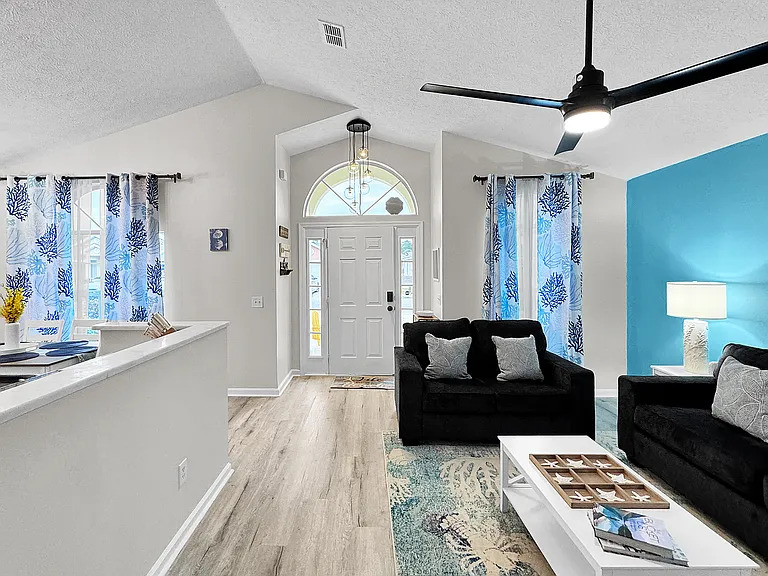 11720 Seashore Ln — Photo 21