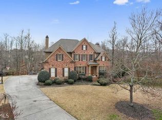 950 Ambleside Dr, Suwanee, GA 30024