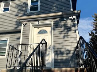 3035 68th St, Woodside, NY 11377